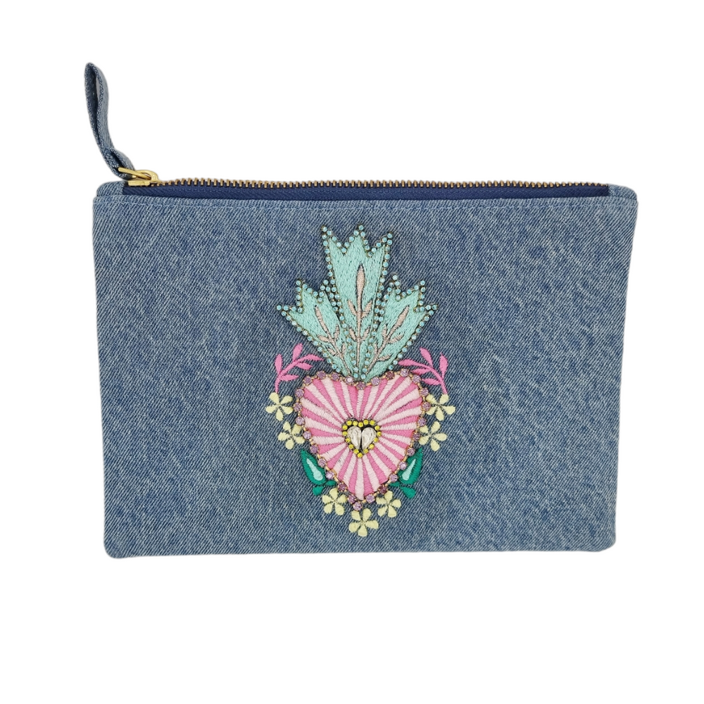 Pouch