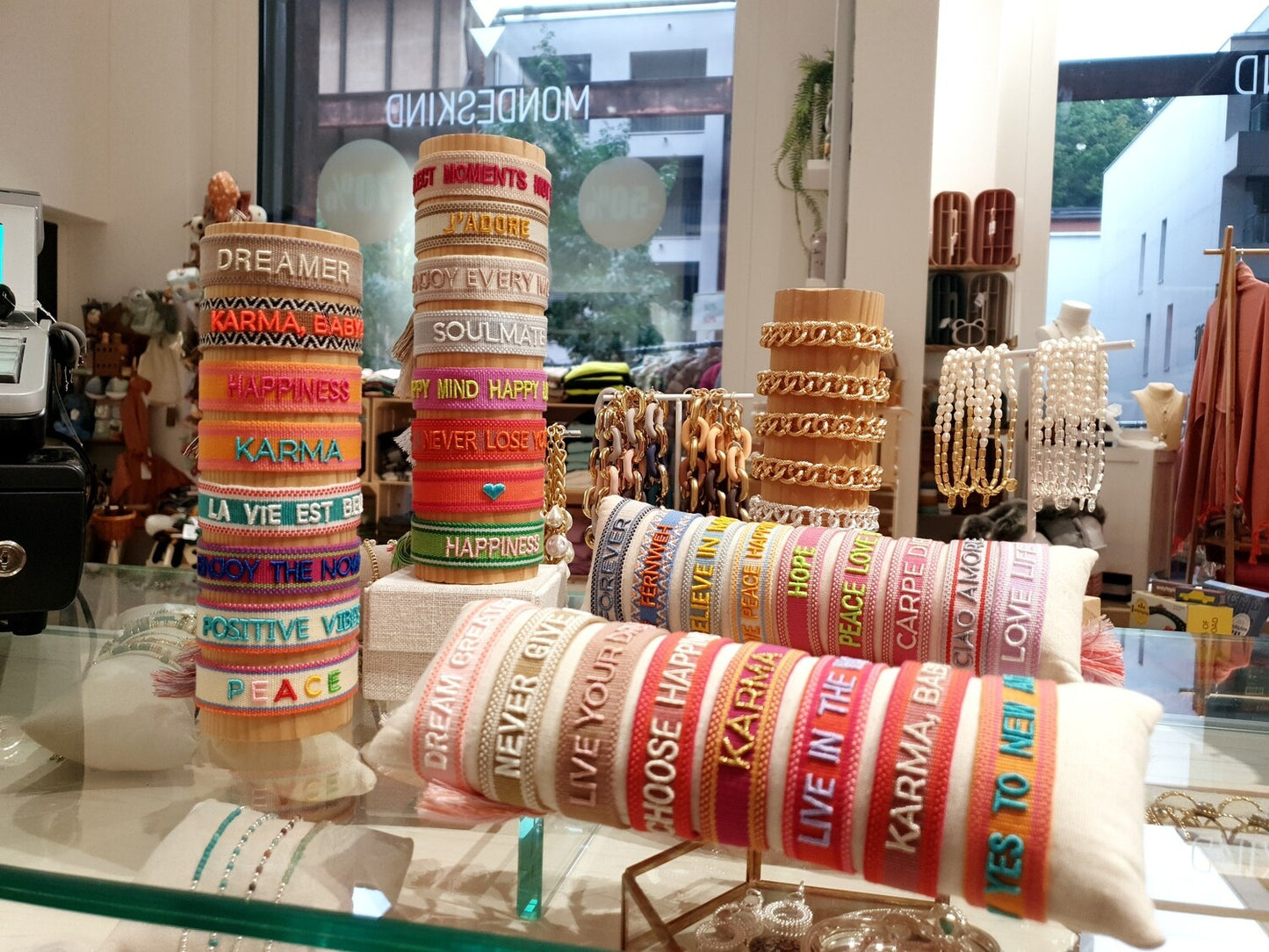 Statement Armband - CHOOSE HAPPINESS