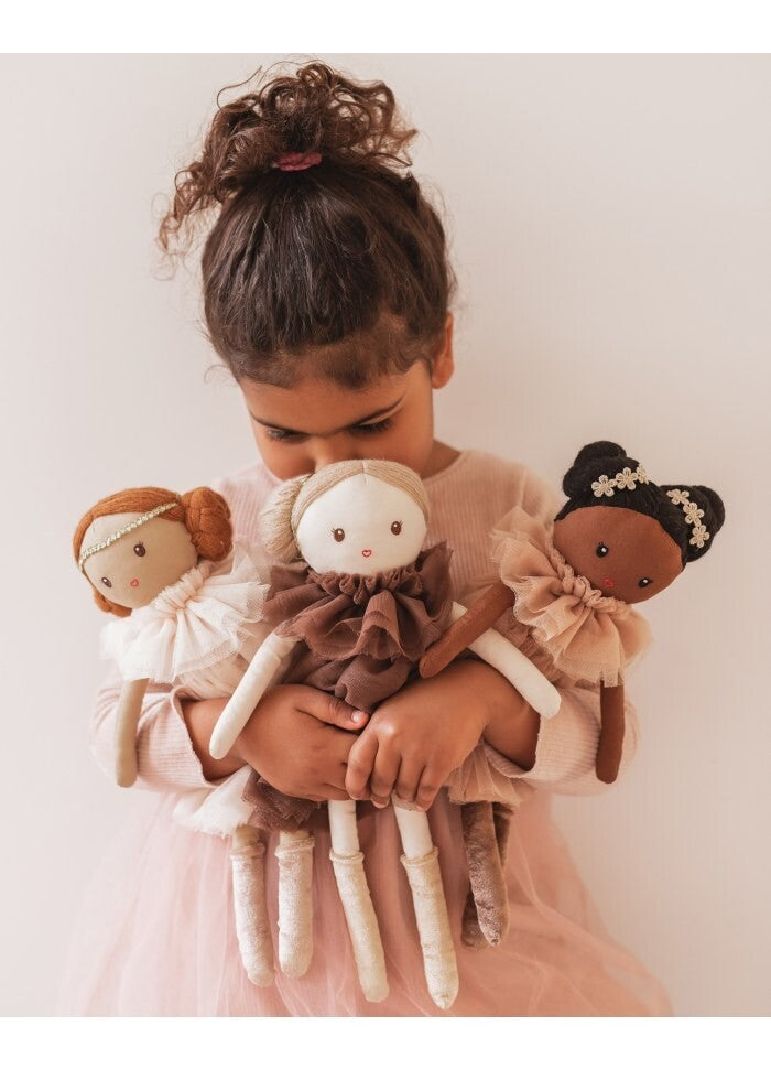 Dollie Maggie Lu